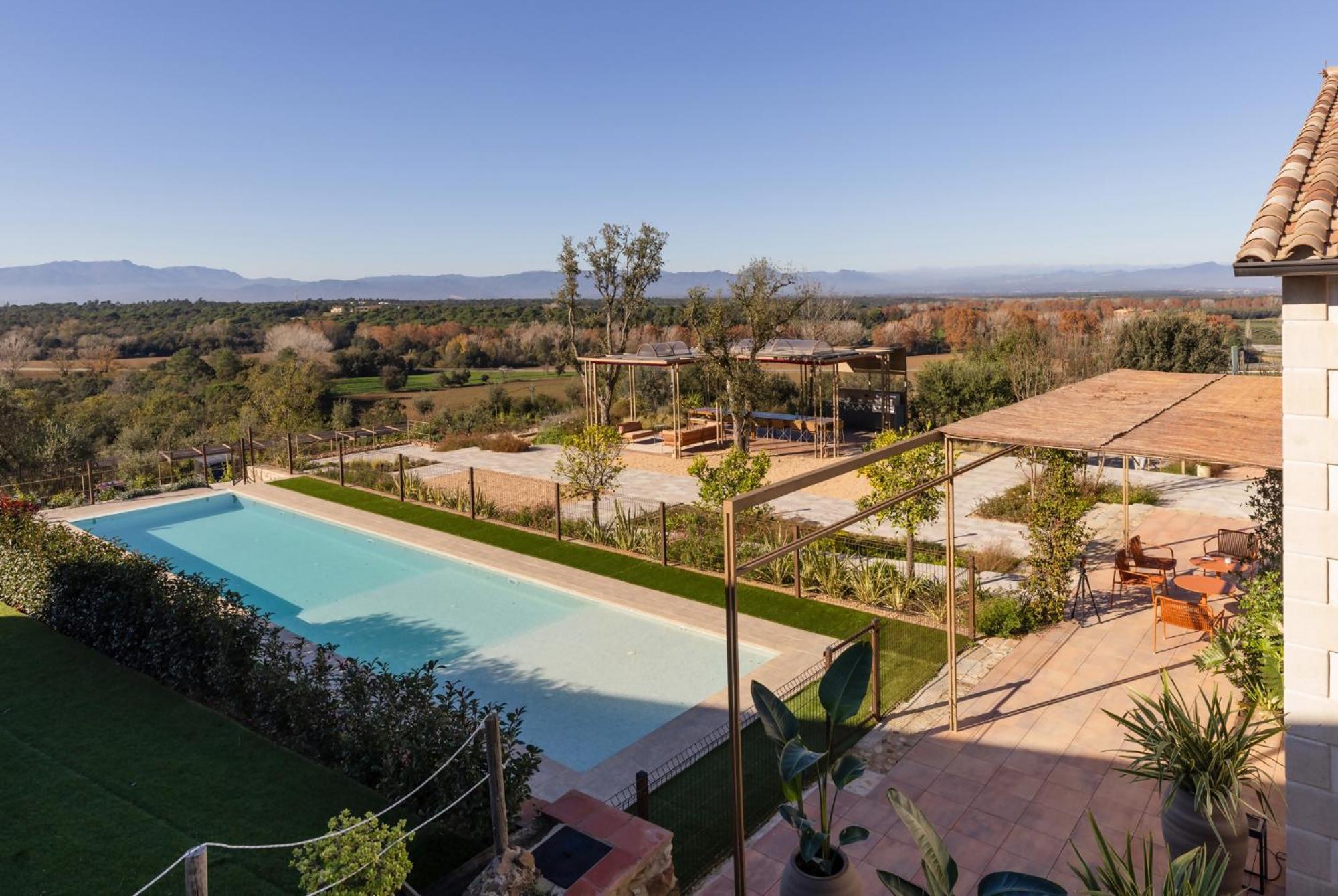 Can Bufi Espectacular Casa Con Piscina Interior Llagostera Eksteriør billede