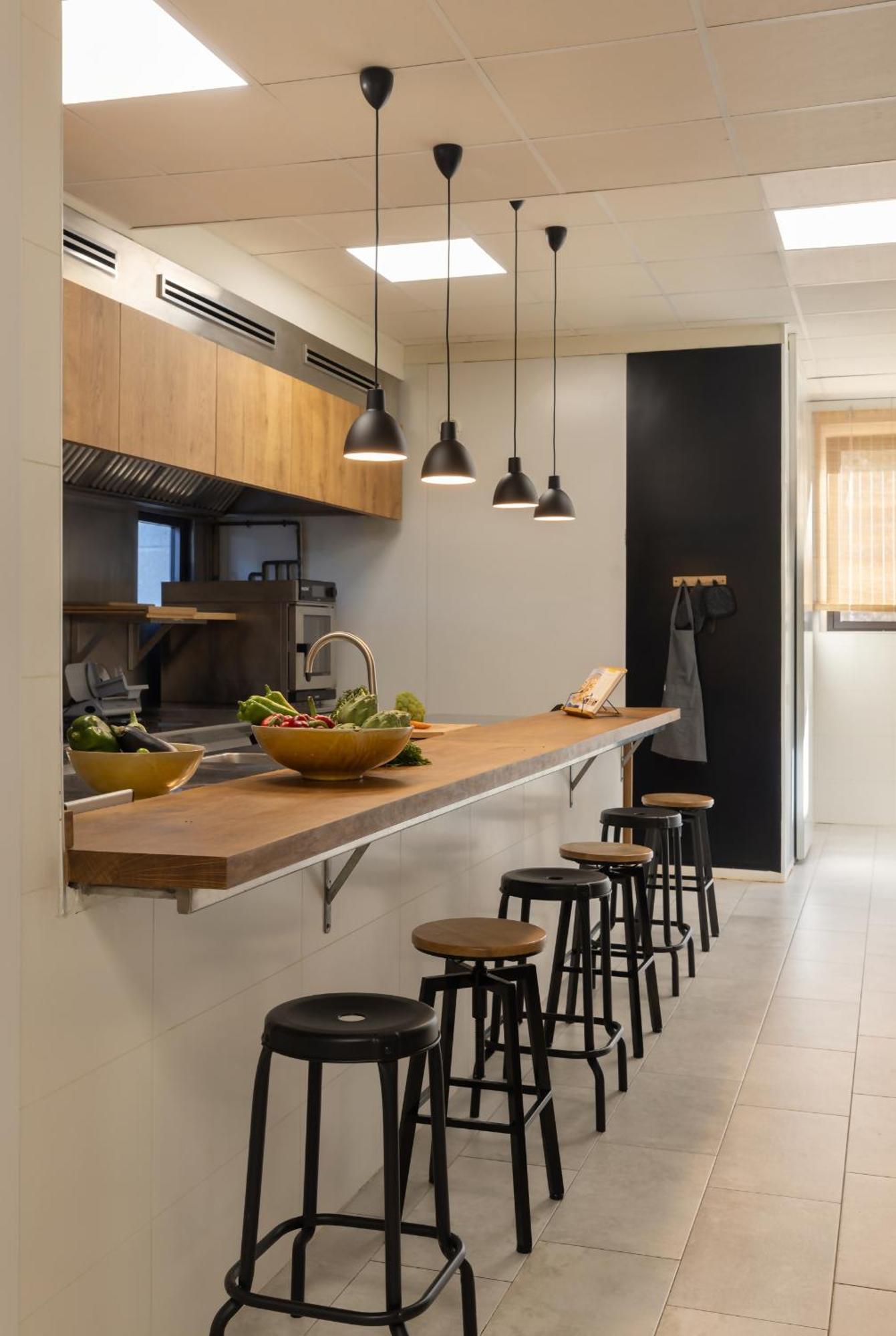 Can Bufi Espectacular Casa Con Piscina Interior Llagostera Eksteriør billede