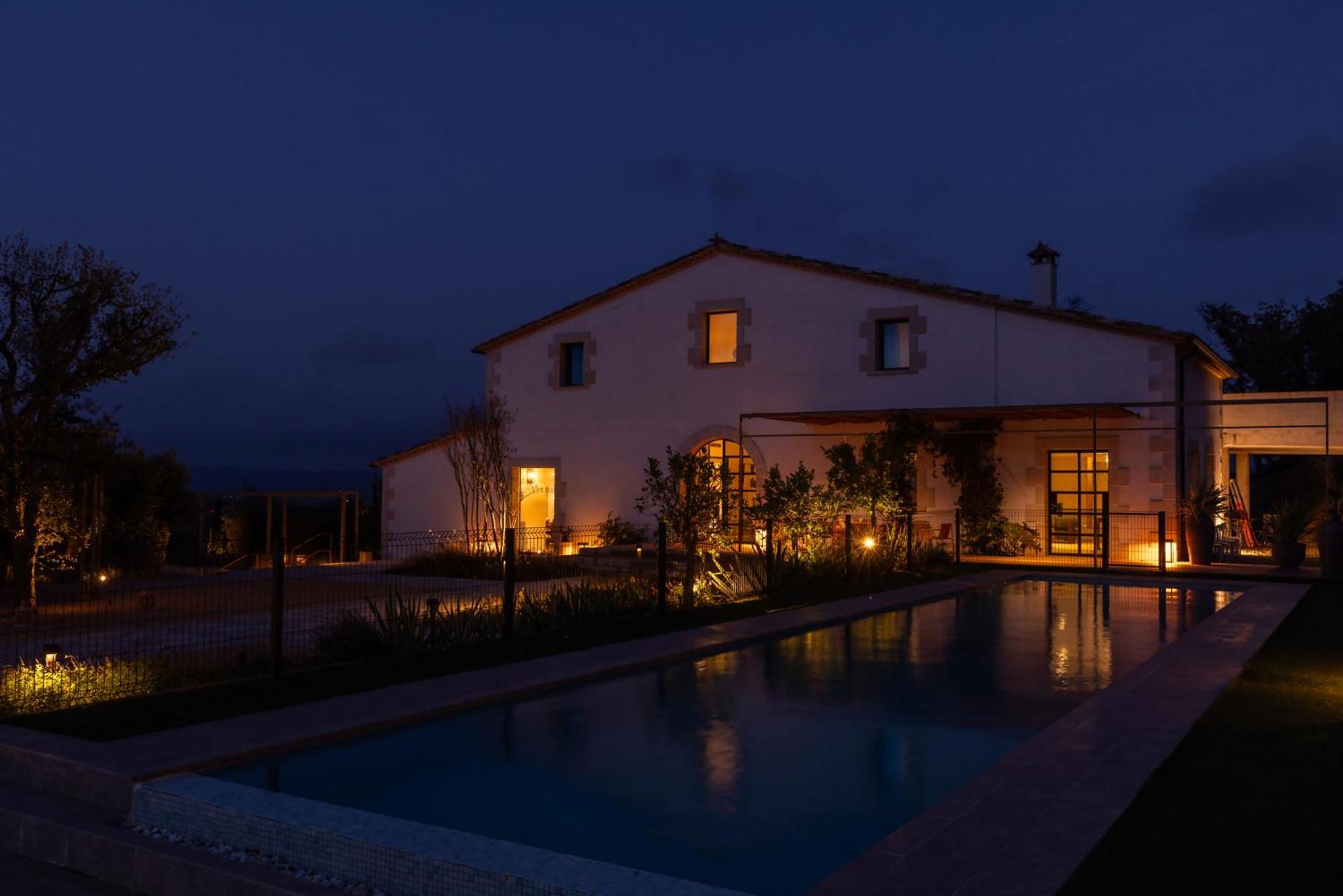 Can Bufi Espectacular Casa Con Piscina Interior Llagostera Eksteriør billede